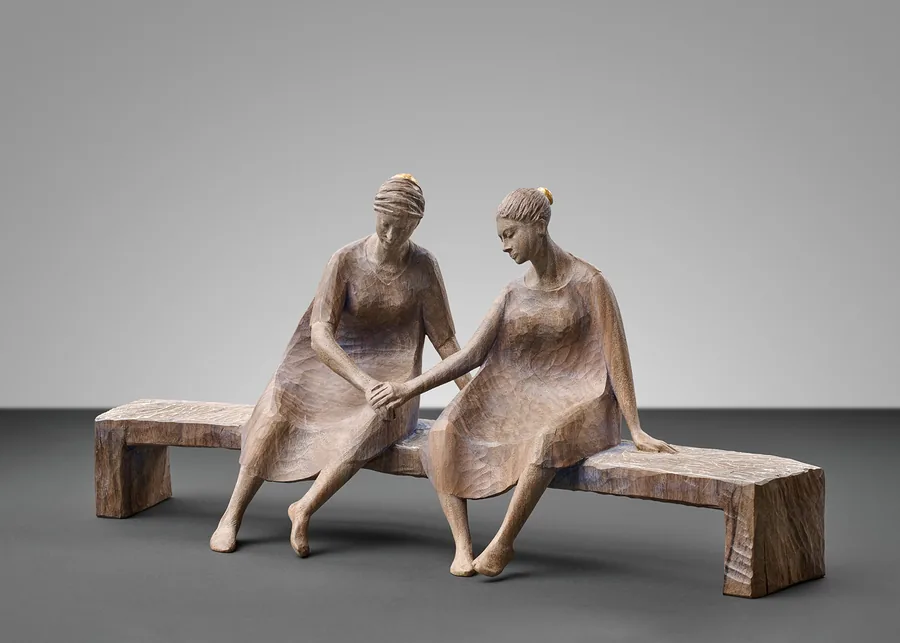 Dialoge Sense — Nussholz · 25 × 48 cm